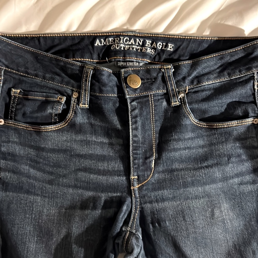 American Eagle Size 8 Skinny Jean.